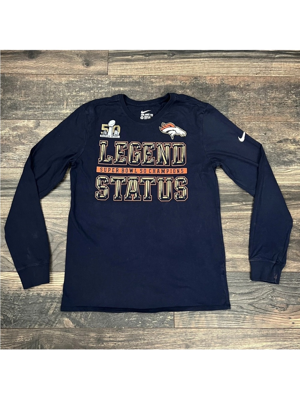 Nike Denver Broncos Super Bowl 50  “Legend Status” Men’s M Long Sleeve Shirt